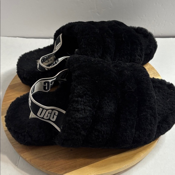 UGG Black Furry Slide Sandals Sz4 VGUC - Picture 2 of 5